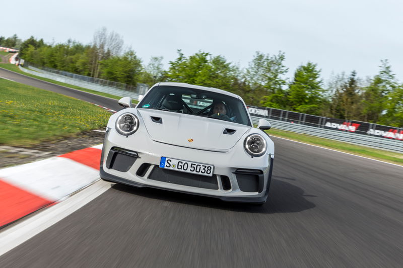 Illustration for article titled The 2019 Porsche GT3 RS Is The Exception To The Rules Of Physics